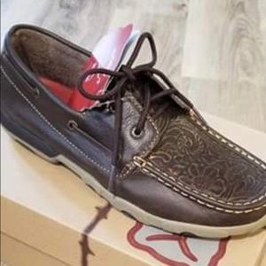 Twisted x driving Mocs